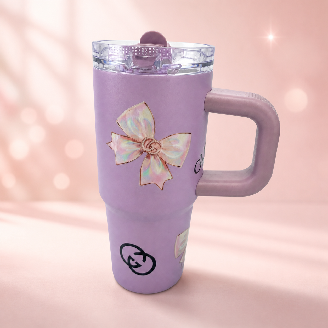 Lavender handled tumbler with iridescent bow decoration